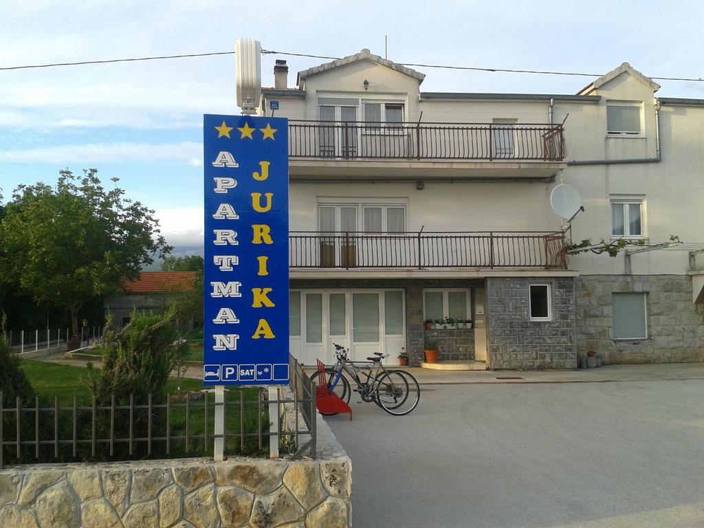 Trilj Apartman Jurika Exterior foto